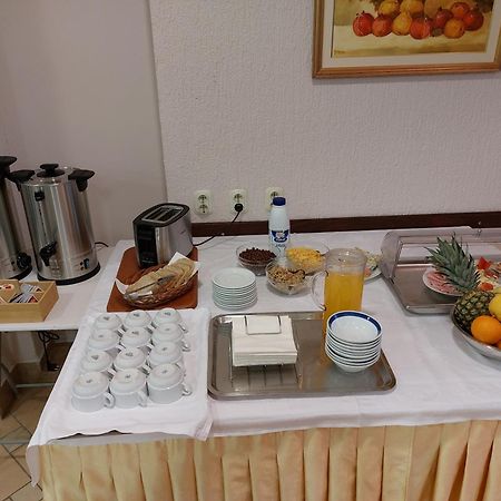 Bed And Breakfast Ivona Baška Voda Extérieur photo