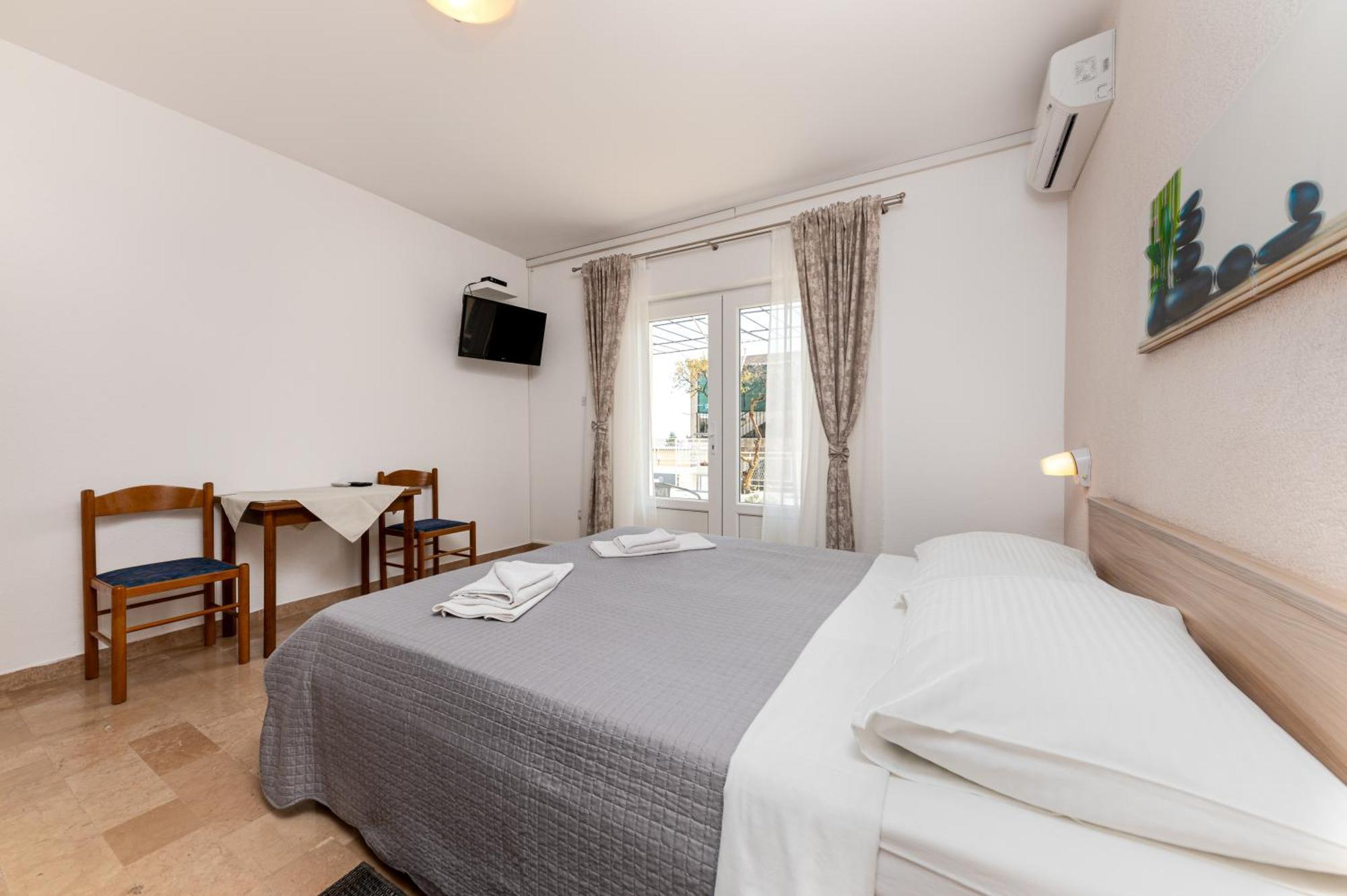 Bed And Breakfast Ivona Baška Voda Chambre photo